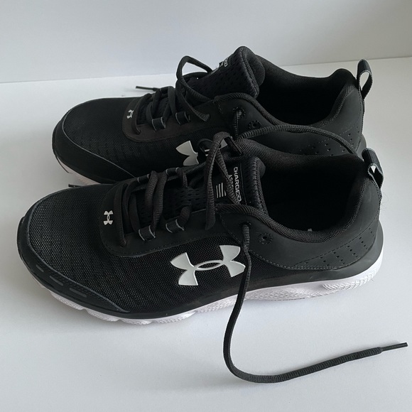 Men’s Under Armour Charged Assert Shoes - Picture 3 of 8